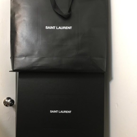 Saint Laurent Empty Totes Bag Box and shopping Gift Bag. Dimensions 3.5x20.5x22 - Picture 3 of 9
